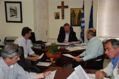 Συνεδρίασαν οι σχολικές επιτροπές, υπό την προεδρία του Προέδρου και Δημάρχου Φλώρινας κ. Γιάννη Βοσκόπουλου