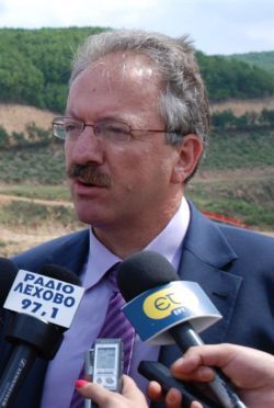 ΜΗΝΥΜΑ ΤΟΥ ΔΗΜΑΡΧΟΥ ΦΛΩΡΙΝΑΣ ΣΤΗ ΓΙΟΡΤΗ ΤΗΣ ΜΑΝΑΣ